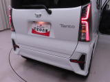 当店は、ダイハツディーラーである愛知ダイハツ直営の中古車販売店です。このお車のように試乗車やサービスカー等で使用していた程度の良いお車を多数そろえました。是非、一度見に来て下さい。