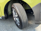 お手入れはラクに、輝きはキレイなままに。愛車の美しい輝きを守る「ボディコーティング」を各種ご用意しております。
