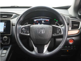 ◆ハンドル全体◆各種スイッチがハンドルから手を放さず操作できるので運転中でも楽に操作できます。