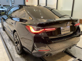 BMWのお車は、走行の安定性とコーナリングの良さを追求し、思い通りにハンドルの操作可能です。試乗車もご用意しておりますので、ぜひ&ldquo;駆け抜ける歓びをご体感ください!