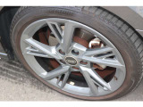 Audi純正18インチアルミホイールです。