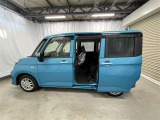 片側パワースライドドア付きだから、狭い駐車スペースなどでの 乗り降りラクラク!小さなお子さまのいるご家庭には嬉しい装備。