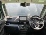 一体感のある運転席周り♪快適なドライブをお楽しみください&cap;( &acute;&forall;`)&cap;
