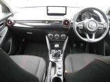 MAZDA2 1.5 15 スポルト 