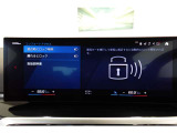 クルマの頭脳ともいえる、管理システム、iDrive。ナビだけではなく、オーディオ操作や車両情報の表示などをコントロールできます。便利さと安全性の向上にも繋がっています。