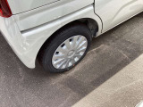 ☆お車についた傷やヘコミ、事故の修理もハヤシにお任せください。自社鈑金工場で修理ができますの安心です☆