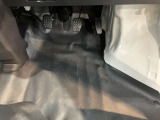 ダイハツディーラーでは「ダイハツ認定U-CAR」という基準を設け、車選びに詳しくないお客様でも「安心して選べる」をご提供しています。