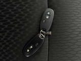 スマートキー2本付のためバックから出さずにエンジンをかけれます。