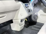 ☆車内の隅々まで徹底クリーニング!目に見えない汚れも落とします!除菌ウイルス除去・消臭でお子様にも安心!