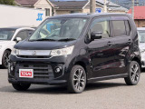 当店は最新鋭の設備を完備した大型工場併設店です☆車検・点検などオーナー様の信頼を得られるよう日々整備士達は努力を欠かしません。ハイブリッドに関する知識や診断機など確りご用意し安心をお届けします☆