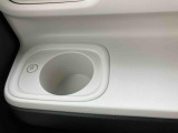 カップホルダー温める機能搭載
