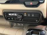 品質には自信があります!ハッピーの品質・キレイなお車をお届けさせていただきたい!そんな気持ちでキレイに仕上げております。フロアマットなどの清掃はもちろん、シート下なども徹底的に清掃しております。