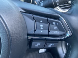 MRCC(マツダレーダークルーズコントロール)は先行車との車間を維持しながら追従走行を行い、長距離でのドライバー負担を軽減させてくれます。