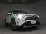高輝度で点灯速度が速いLEDヘッドライト装備!LEDの明るい光が走行中の視界の確保をサポートして、夜のドライブがより楽しく安全に運転できます♪