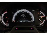 マルチインフォメーションディスプレイ付きのメーターです!エコ運転へ導く多彩な情報を表示してくれます。