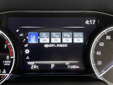 車両情報や燃費データを見やすく表示。