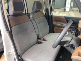 運転席からの視界もよくどなたがお乗りになられても運転しやすい車両になっていますよ