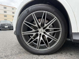 お車によって新車保証継承、2年保証がお選びいただけます。詳しくはスタッフまでお問い合わせください。
