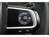 走りたいスピードでセットすれば一定速度で走行が出来るクルーズコントロール付き!高速道路でのドライブが快適になりますね♪