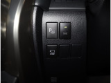 自動駐車システムも装着されております。