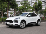 車両に関するお問合せは、ポルシェセンター神戸 六甲アイランド認定中古車センター TEL 078-846-3441までご連絡ください。