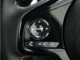 ◆オーディオリモコンスイッチ◆ハンドルにスイッチが装備されてます。視点をそらすことなく、ボリューム調整・オーディオソース切替・選曲が出来ます。安全運転しながら操作が可能になりました。