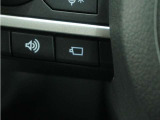 ◆パノラミックビューモニター◆運転席から見えにくい後方などをナビ画面で確認でき運転を支援するシステムです!