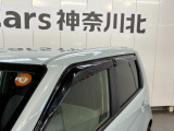 ドアバイザーで雨の日も安心です