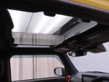 またお車ご購入時に月々のお支払いの負担が軽くなる『ワンダフルクレジット』も今大変人気です。※ワンダフルクレジット対応車種に限ります。詳しくは営業スタッフまで