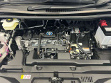 1.8Lハイブリッド車です。(2ZR-FXE)