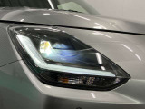 【LEDヘッドランプ】明るいライトが夜間の安全運転をサポートします。消費電力も少なく長寿命です。