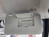 降車前にササっと身だしなみチェック!あると便利な装備です!!