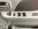 【運転席ドアスイッチ回り】パワーウィンドー[ロック機構]装備しております。