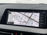タッチパネルナビとなります。スマホのように使用できます。