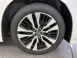 車両本体価格の一部をあらかじめ残価として据え置き、残りの金額を分割でお支払いいただくプランです。月々のお支払いをお安くできちゃいますよ♪詳しくはお気軽にスタッフまでご相談ください。