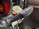 お車の情報が載ったカルテをお渡ししております。
