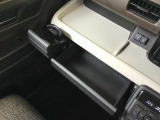 車検証入れなどに使用可能です。