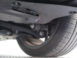 ご希望があれば下廻りの錆止め施工も承ります。クリアでの施工なので、純正のままの姿で防錆施工可能です。