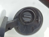 左後方給油口