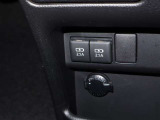 USBポート付きですので携帯等の充電もできます。