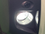 LEDフォグランプ LEDの明るい光が霧の発生や悪天候時に視界確保をサポートします!