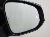 後方からの車の接近を教えてくれるブラインドスポットモニター♪※あくまでも補助的な装置なので目視確認もお忘れなく!