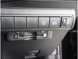 ナビ連動ETC2.0車載器です!高速道路の料金所で慌てて小銭を探すことも無くなります。モニターで料金も確認できて一石二鳥ですよ☆ETCカードの作成も当社におまかせくださいね☆