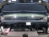 2500ccガソリンエンジン+モーターのハイブリッドです。