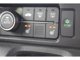 シートヒーター装備付き車!!座席に埋め込まれた電熱線によりシートを暖めることが出来る装備で、温められたシートは、寒い冬には最適です!!