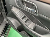 運転席側のドア部。パワーウィンドーのスイッチになります。