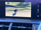 停車時にテレビを視聴可能です。待ち時間や休憩時間を有効活用できます。