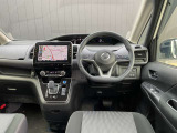 広々とした視界を体感できます。運転が楽しくなりますね。