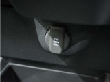 ◆12V電源ソケット◆スマートフォンの充電等にも便利な電源ソケット!使いやすい場所に装備されています。