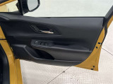 運転席ドア内側!